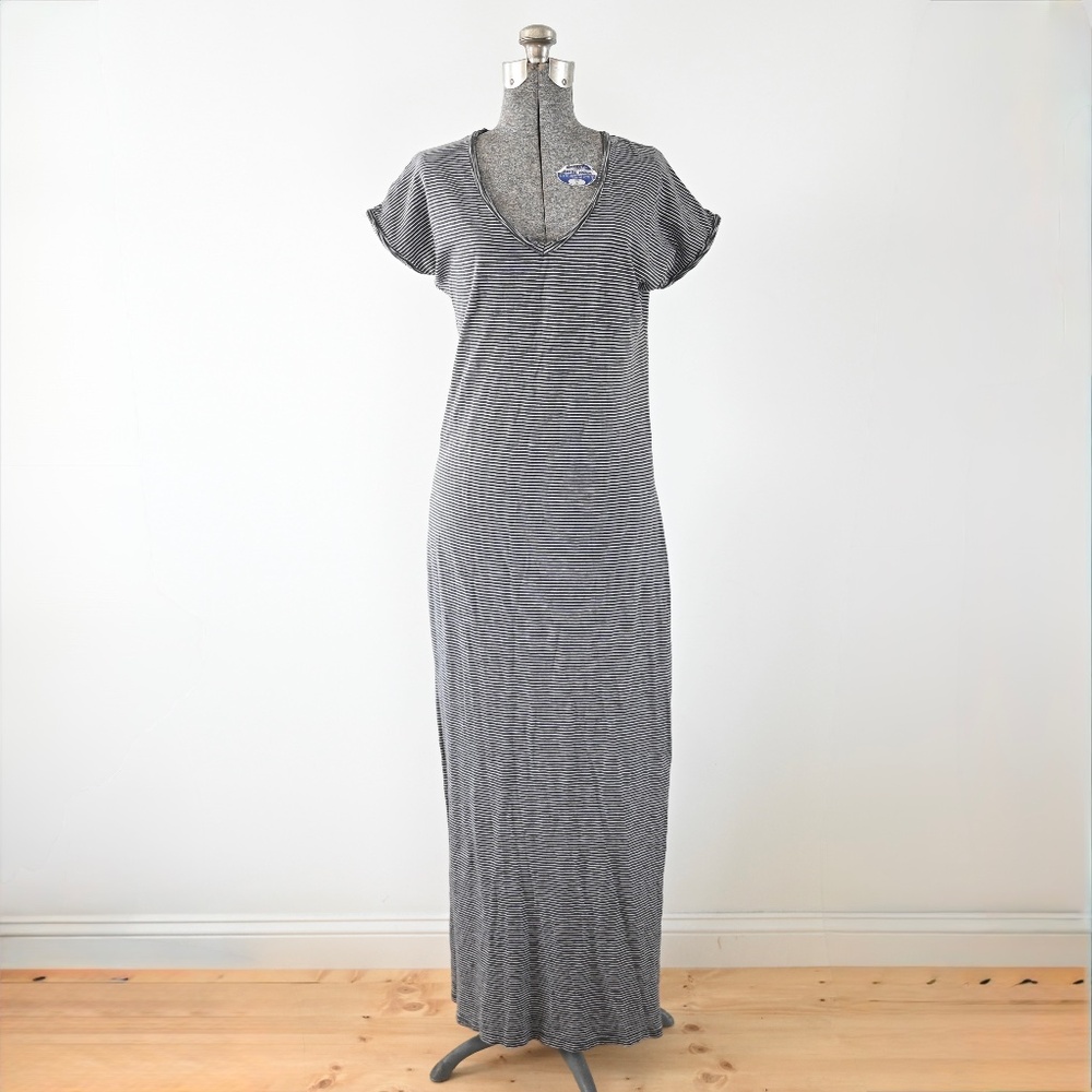 Pact Dark Gray White Striped V Neck T Shirt Maxi Dress w/ Side Slits Size S